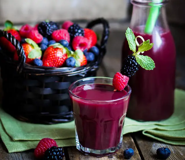 Mixed Berry and Beet Green Smoothie