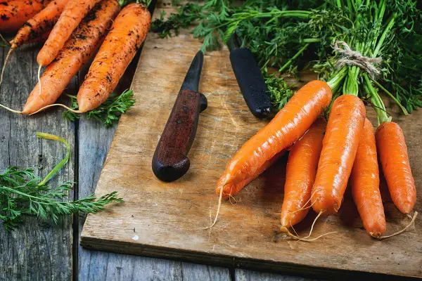 clean carrots