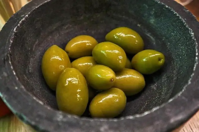 Are Olives Acidic? (Check The Facts!) The Healthy Apron